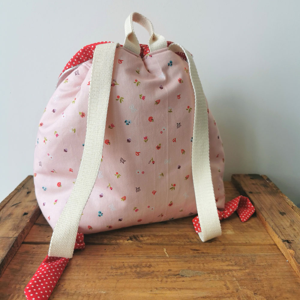 Petit sac à dos rose clair – bebemam